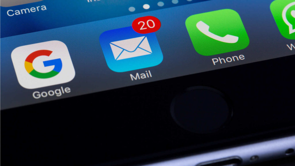 E-Mail mit eigener Domain